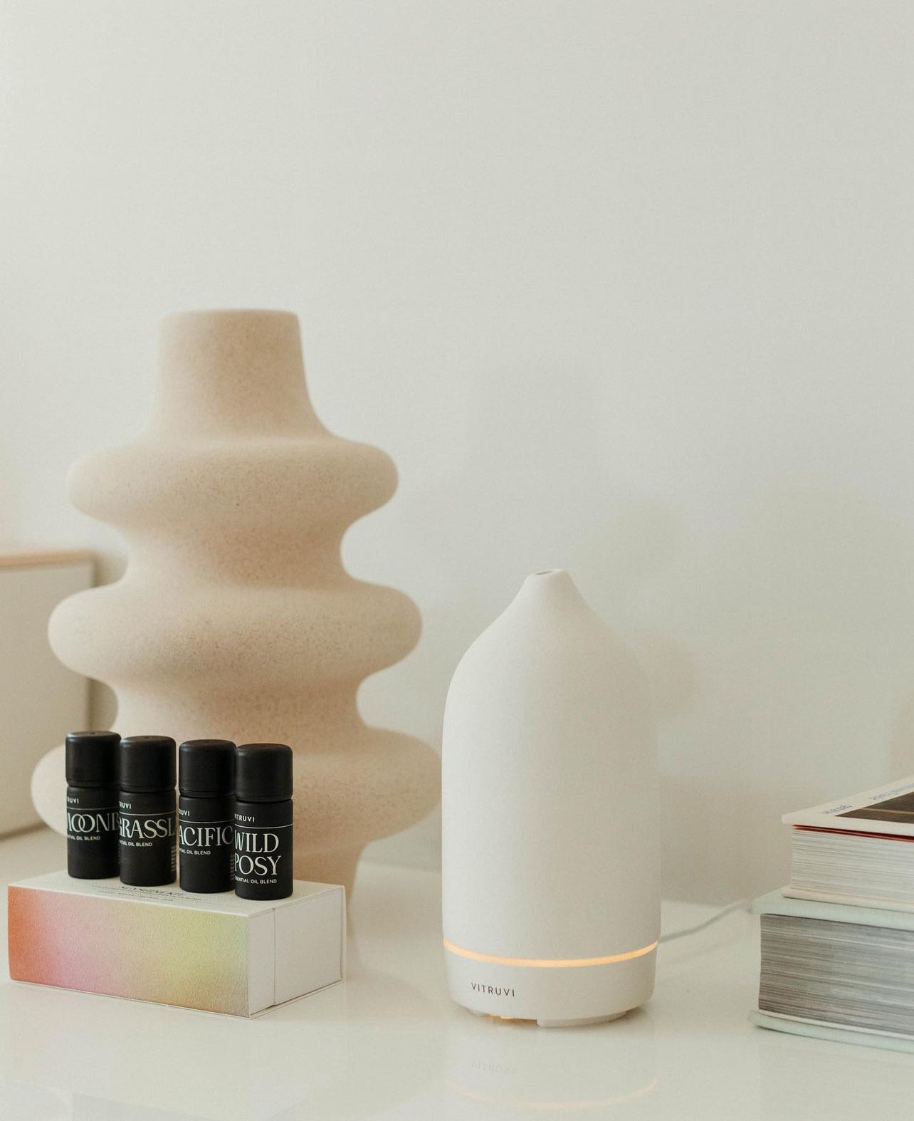 WHITE essential oil diffuser