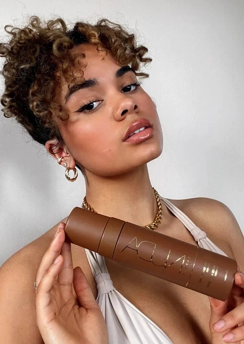 ULTRA DARK self-tanning mousse