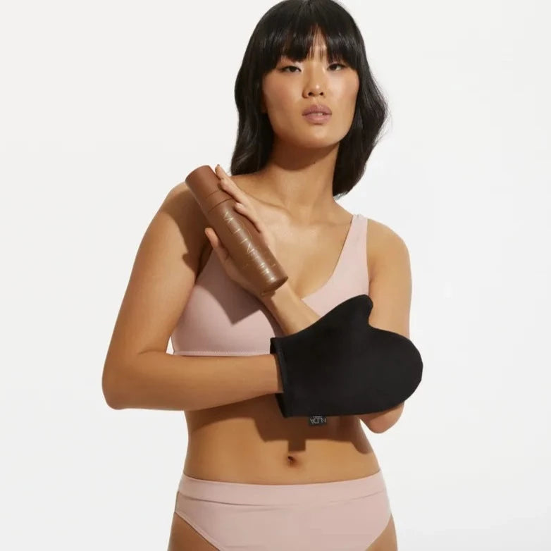 ULTRA DARK self-tanning mousse