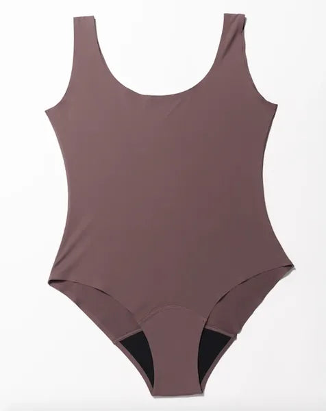 Absorbent seamless bodysuit