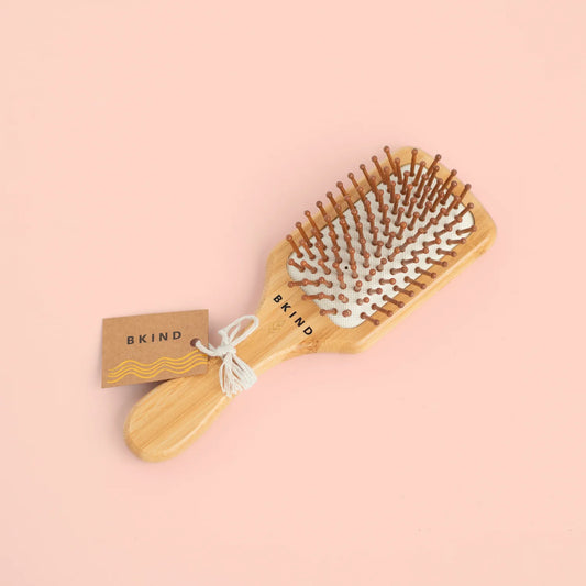 Brosse à cheveux en bambou PETITE