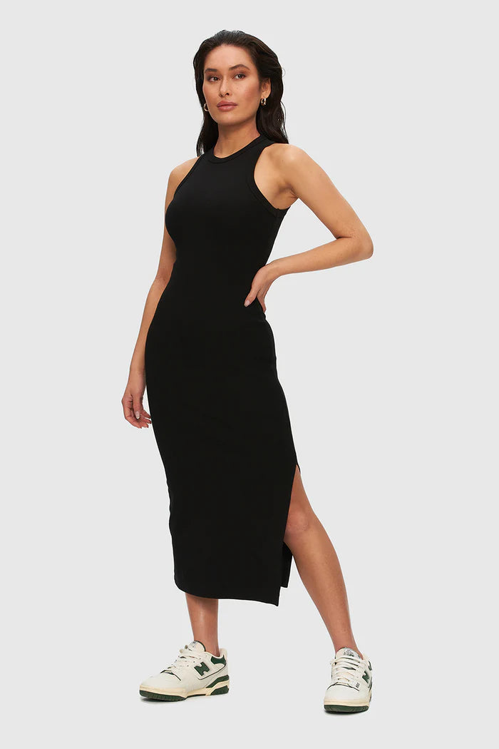 Black ribbed dress