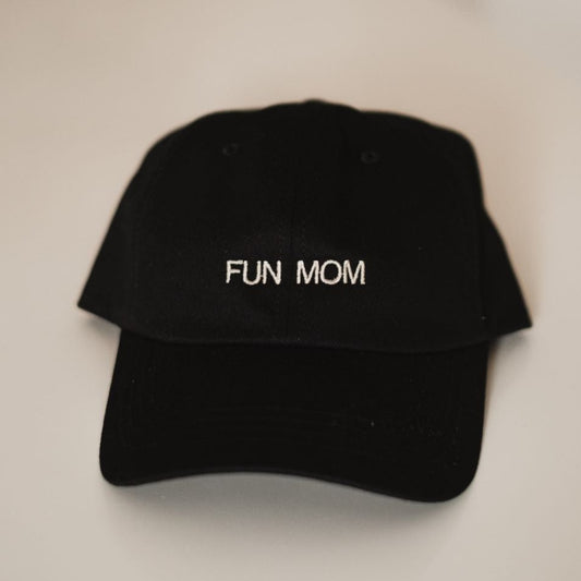 Casquette FUN MOM - écriture blanche