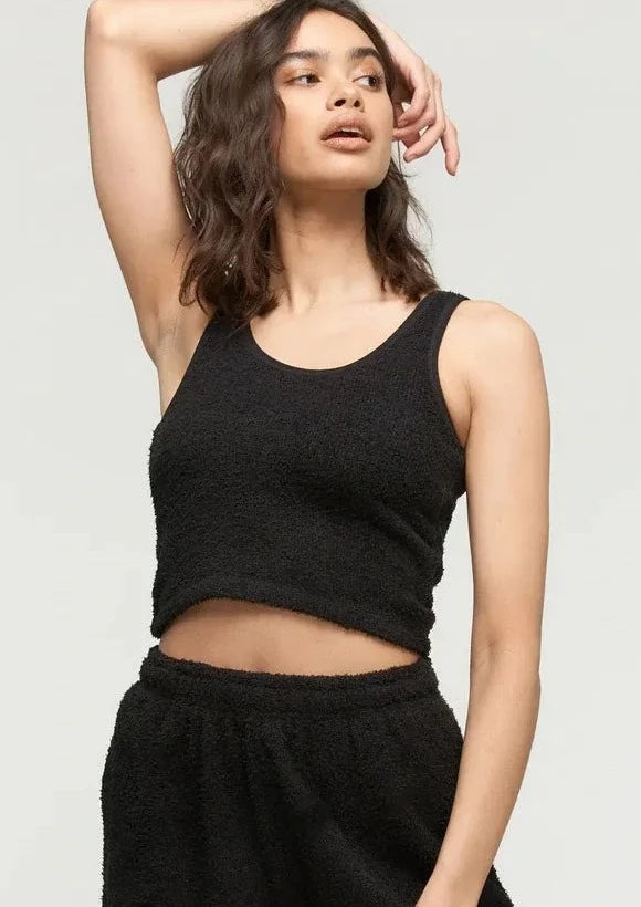 Short en peluche noir