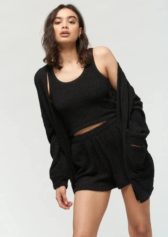 Short en peluche noir