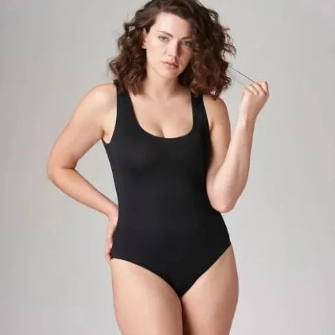 Absorbent seamless bodysuit