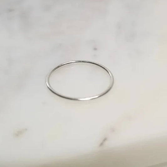 Bague minimaliste