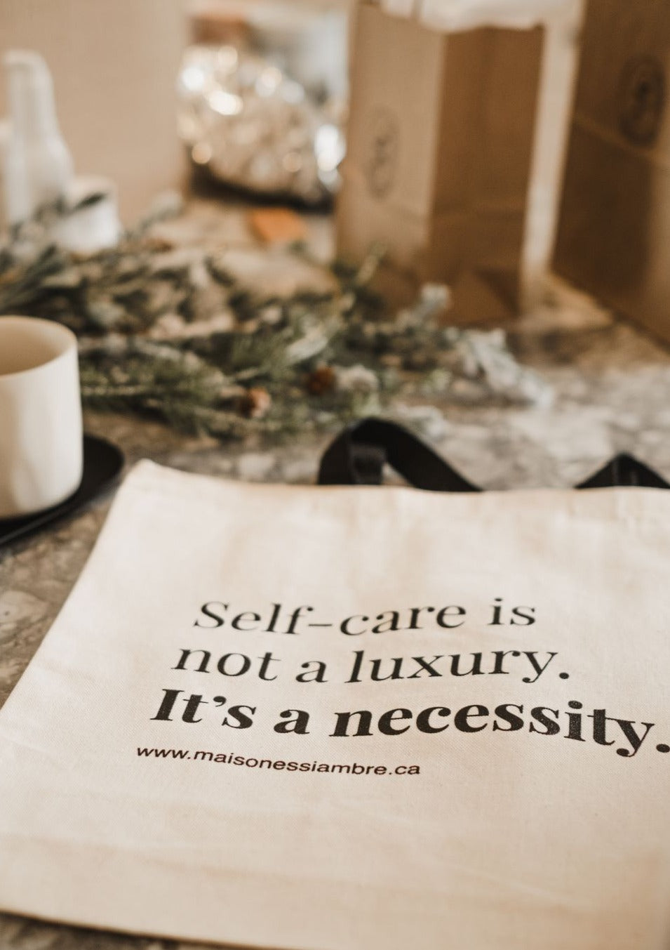 TOTE BAG